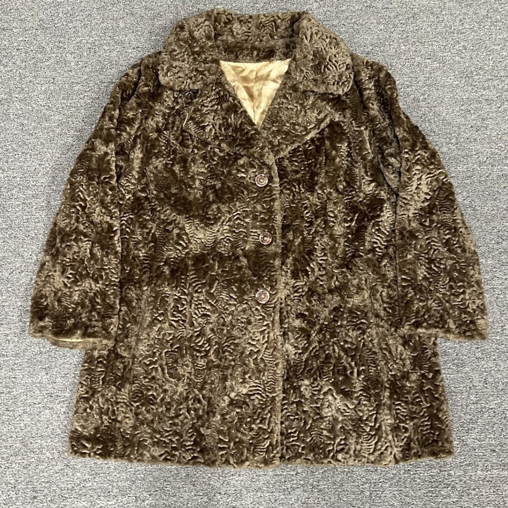 Astra Kurl Faux Fur Coat Womens M Brown Swirl Texture Vintage 3-Button Coat
